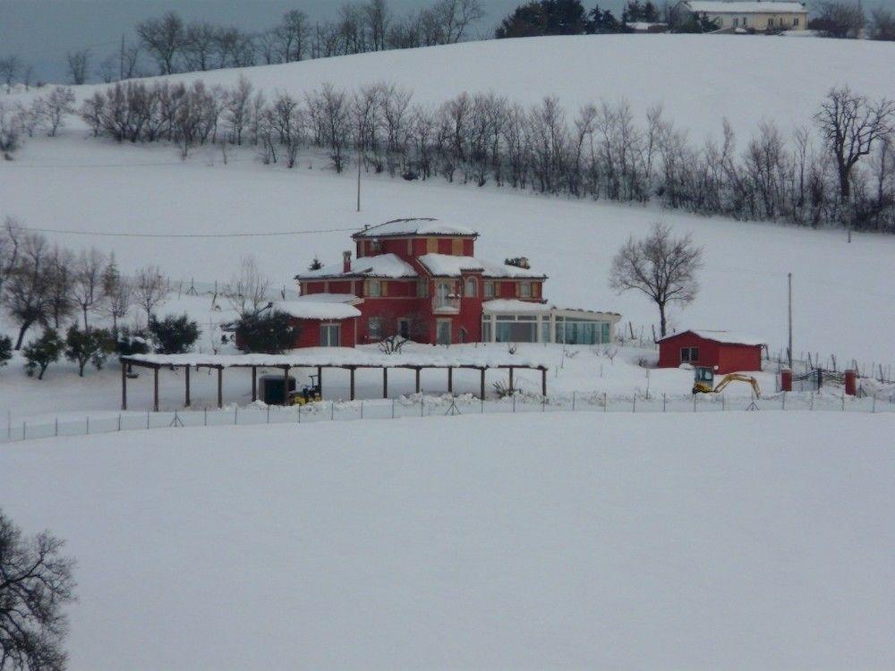 Gasthaus L'Antigo Granaro Agugliano Exterior foto